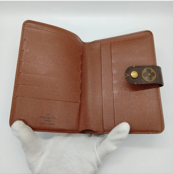 LOUIS VUITTON Monogram Porte Papier Zippe Wallet - Picture 9 of 9